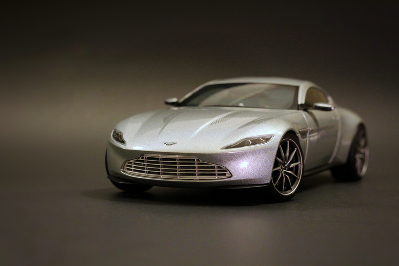Illustration for article titled Hot Wheels Elite Aston Martin DB10 in 1:18 scale